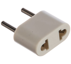 Сетевой переходник 250V 6A полипропилен, белый ADP6-03-20 (10)