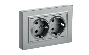 Алюминий розетка двойная с заземлением без защитных шторок 16А в сборе РС12-3-БрА