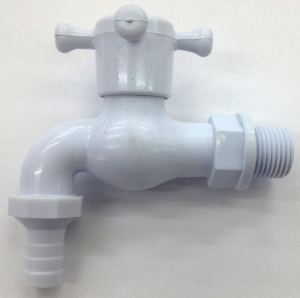 Кран пластиковый водоразборный, белый 20613