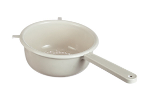 Дуршлаг d-20см с ручкой в ассорт. (уп/26шт) 1130Mмр МП