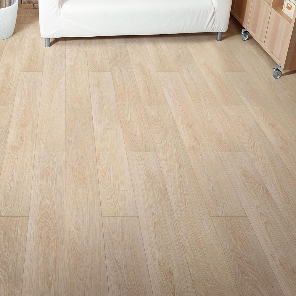 Ламинат Woodstock 833 Дуб Светлый Шервуд AC5/33 1292*194*8мм(0,2506кв.м.)1/8