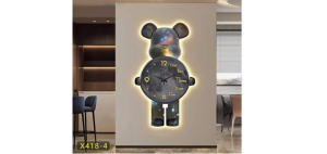 Часы настенные с подсветкой Мишка черные