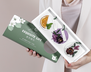 Набор Аромасаше д/ белья в шкаф "Арома вкуса" (со вкусом дерева апельсина/жасмина/ эбенового дерева)