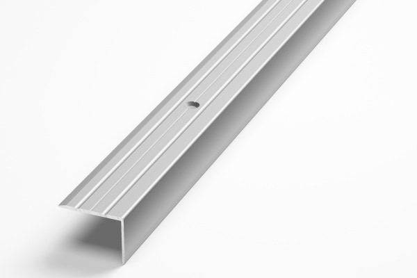 Порог угловой ПУ-03 (24*18) 1,35м. Серебро (01) (12)