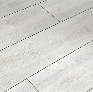 Ламинат Romantica GW 4V фаска Дуб Санторини 1380*190*8мм. (0,2622) 1/8 (480)