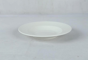 Тарелка суповая  "White Diamond" 22см