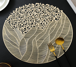 Салфетка сервировочная 38 см листья пальмы, золотая