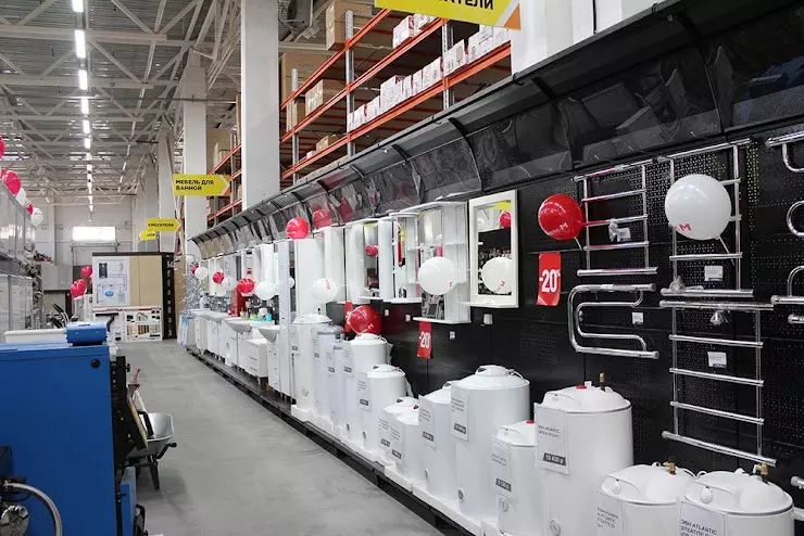 Интерьер торгового зала Вегос-М